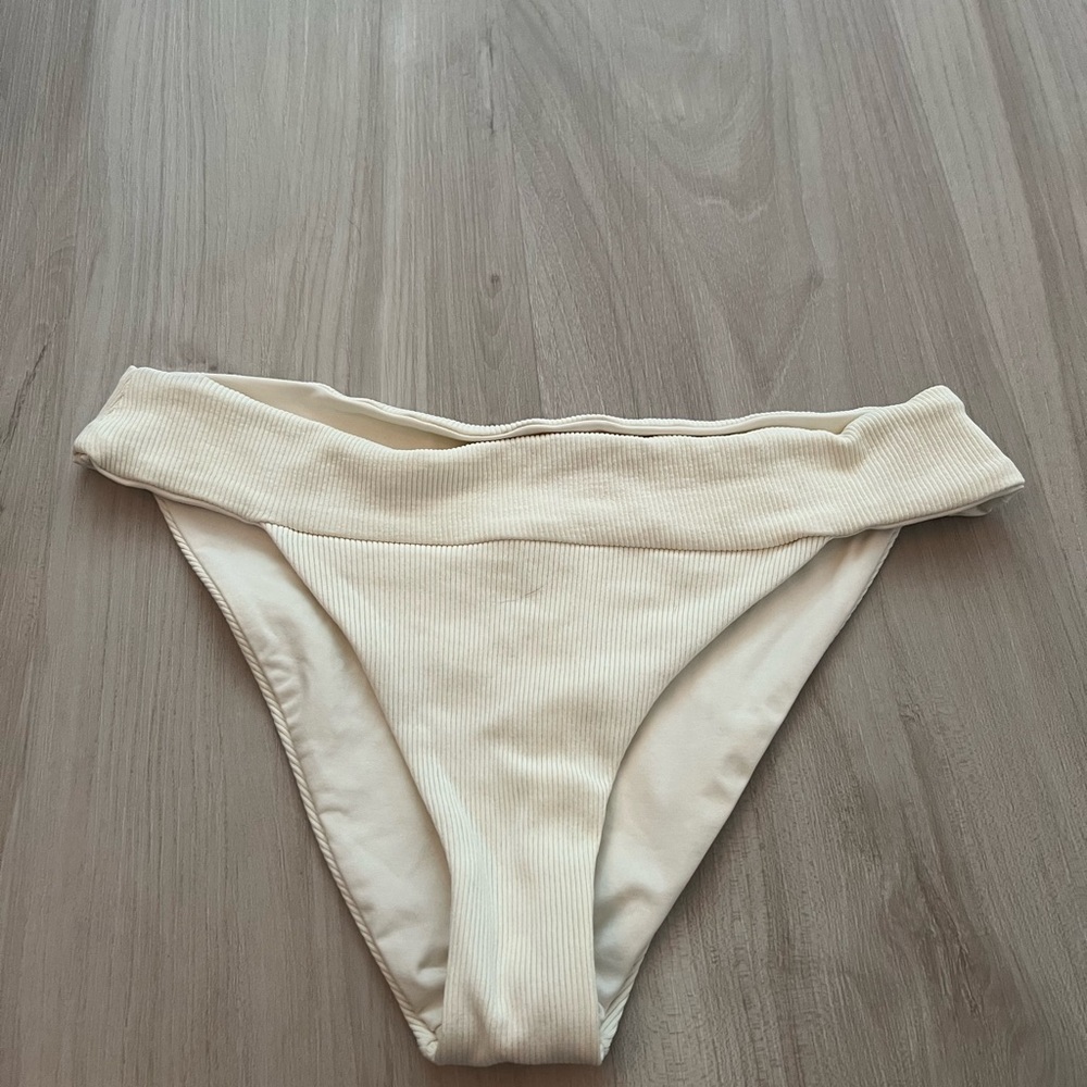 LSpace Cream Bikini Bottoms Medium